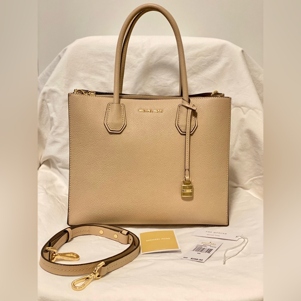 Michael Kors women’s Mercer large convertible tote, pebble leather in Oyster